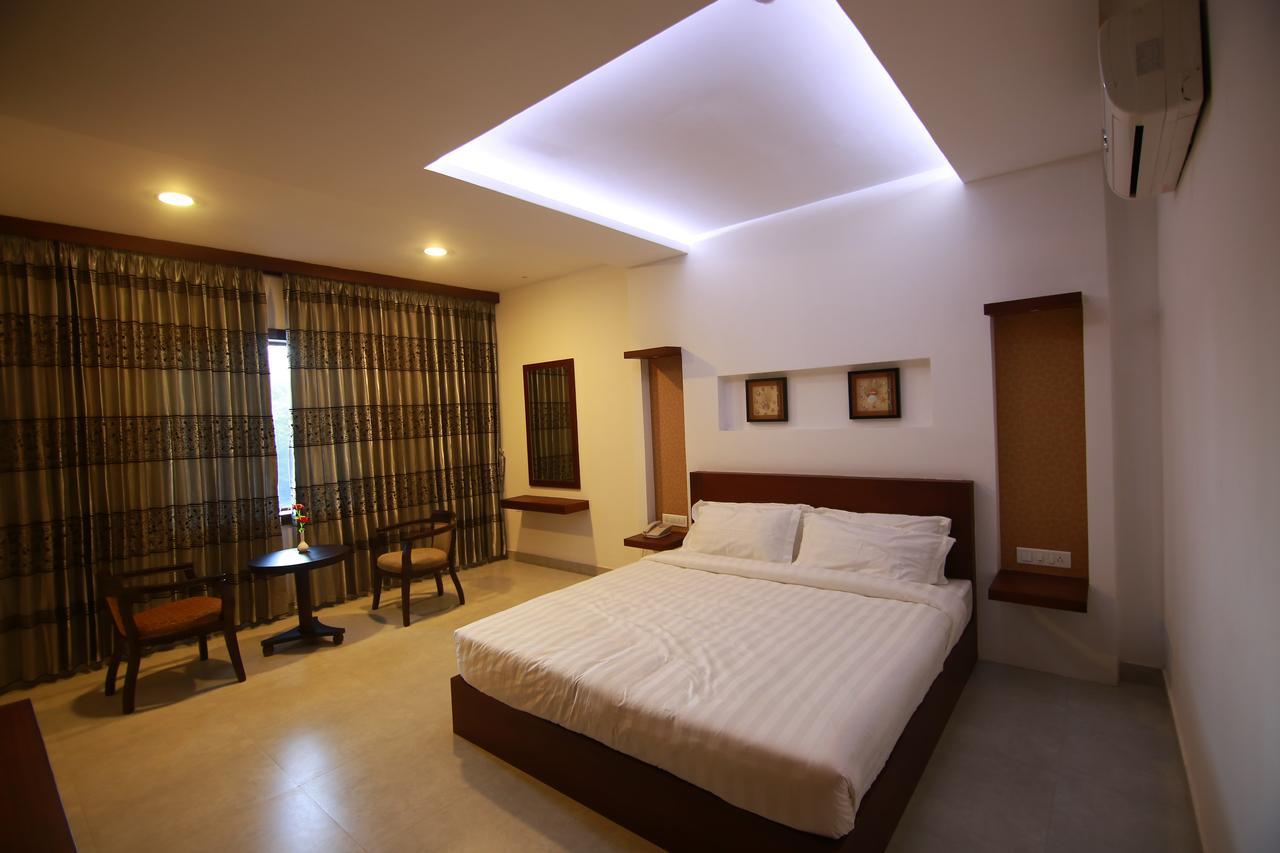 Rouba Residency Hotel Ponnāni 外观 照片