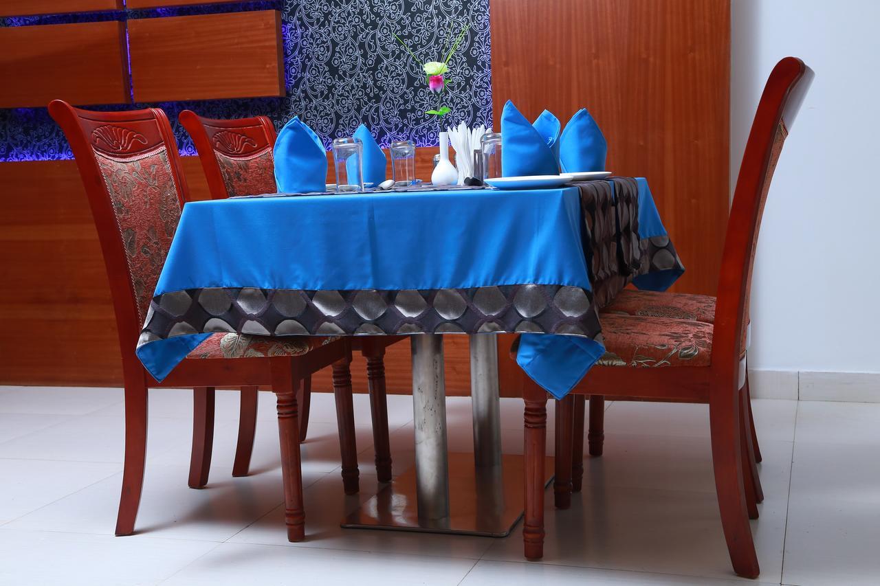 Rouba Residency Hotel Ponnāni 外观 照片