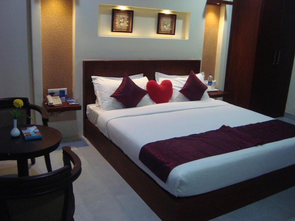 Rouba Residency Hotel Ponnāni 外观 照片