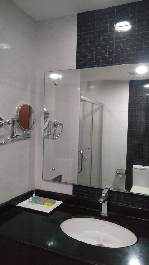Rouba Residency Hotel Ponnāni 外观 照片