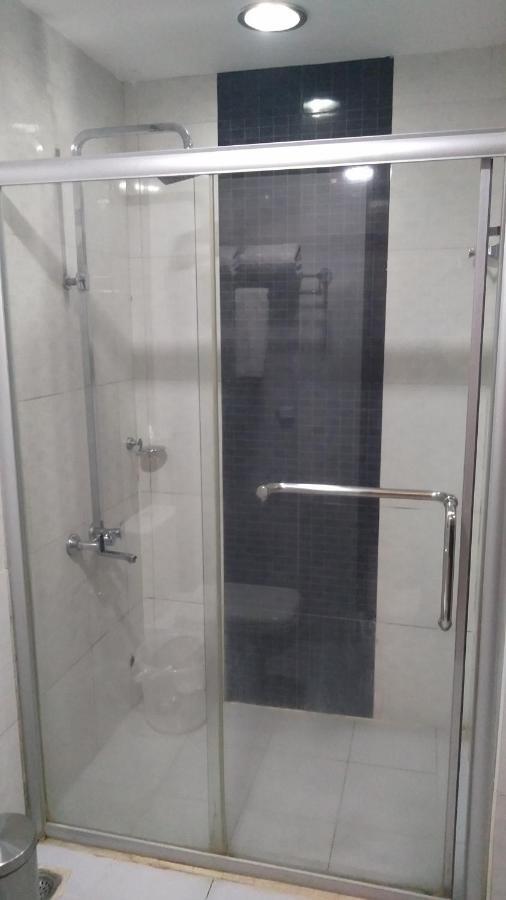 Rouba Residency Hotel Ponnāni 外观 照片